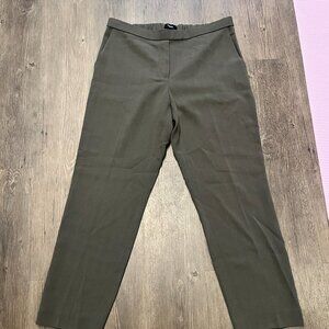 Theory Brand New Pants in Dark Green Color-Size 8